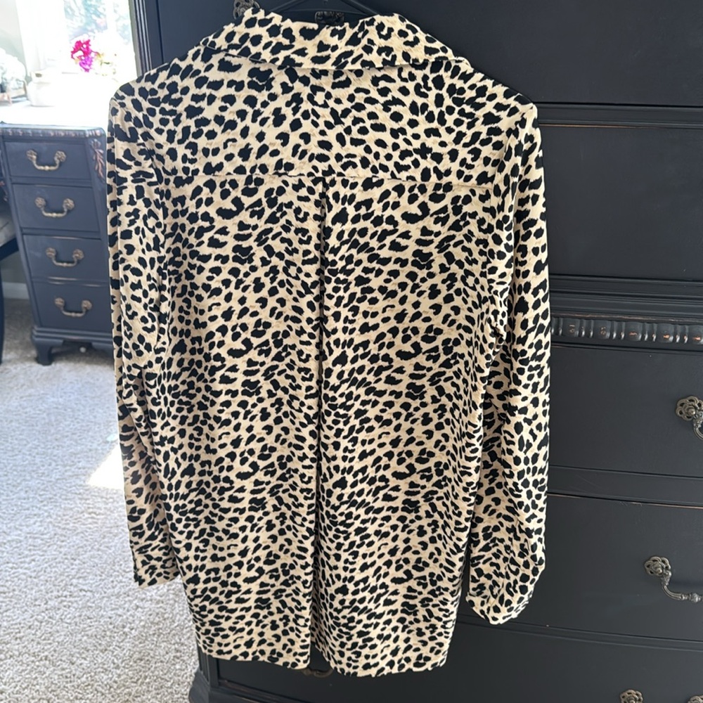 Leopard Print Blouse - Picture 3 of 5